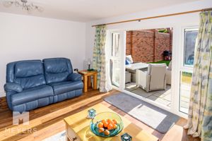 Photo 11- click for photo gallery